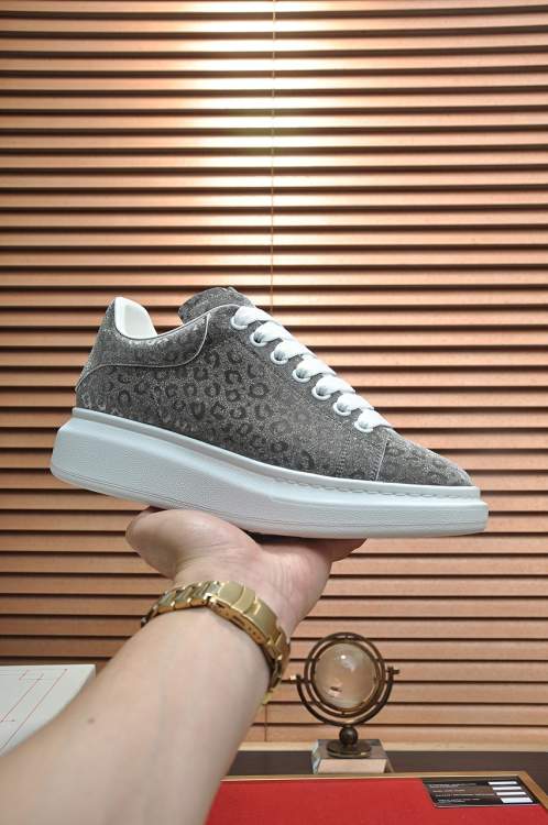 Picture of Alexander McQueen Shoes _SKUAlexanderMcQueensz35-44h080339
